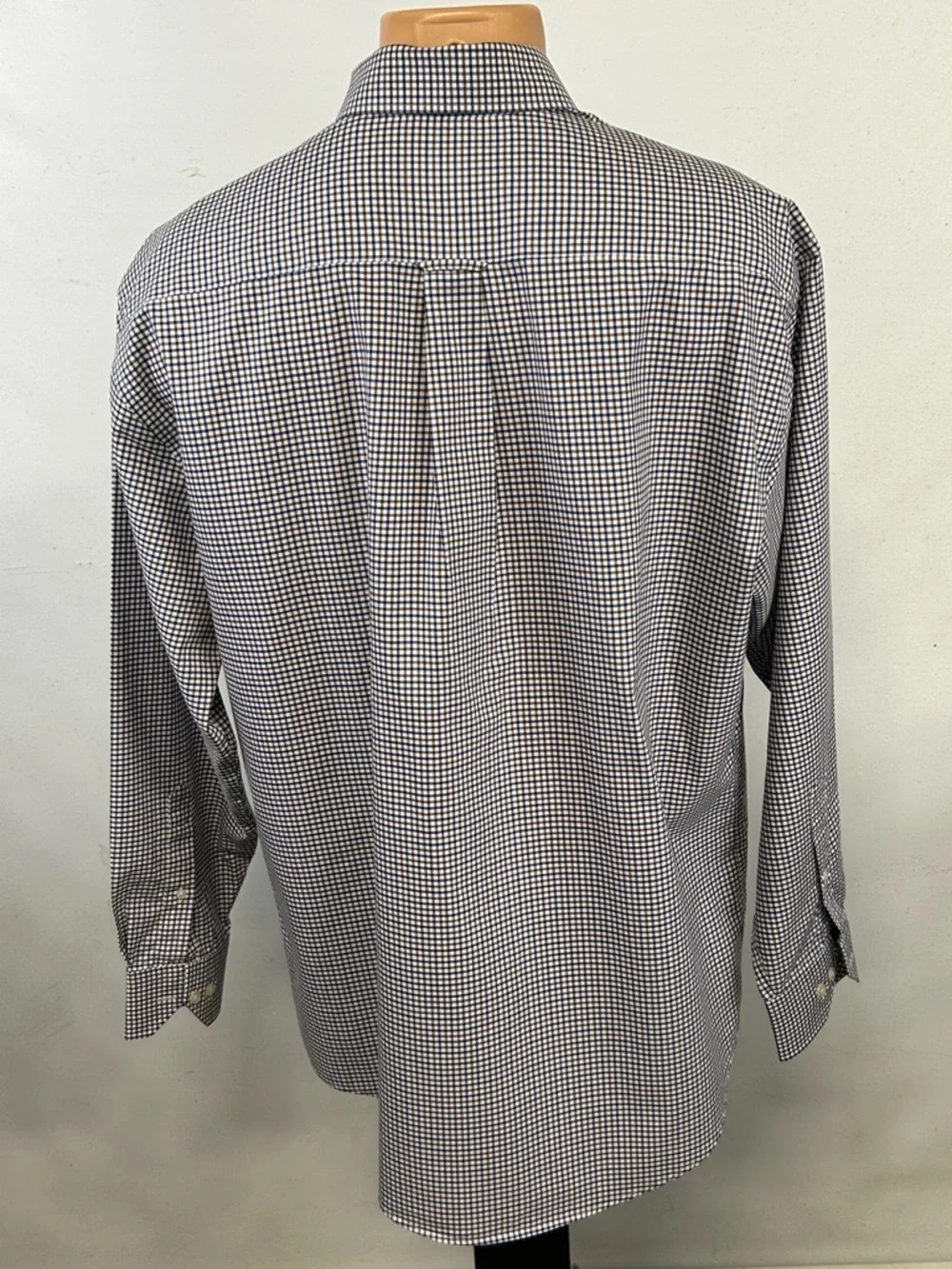 Cotton Brothers long sleeve button down collar shirt.  XL - Picture 6 of 8